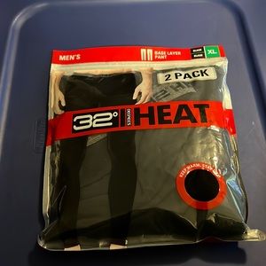 32 degrees Mens base layer pant.
